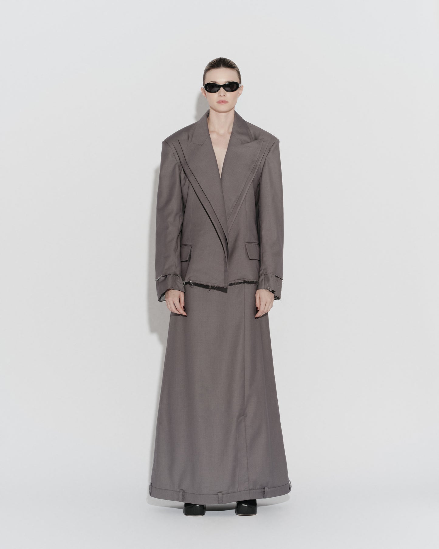 "PLOT TWIST" GREY SKIRT