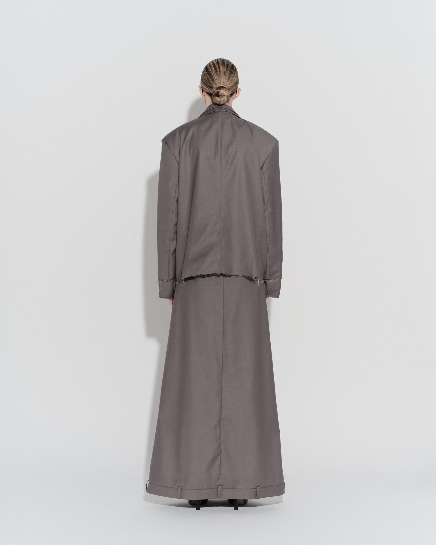 "PLOT TWIST" GREY SKIRT